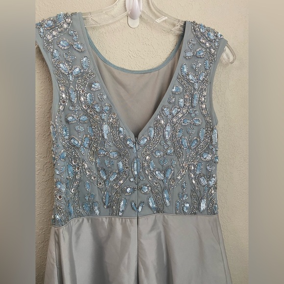Gorgeous Aidan Mattox Prom Wedding Evening Gown Blue Gray Sequins Beads Size 4 - Picture 5 of 16